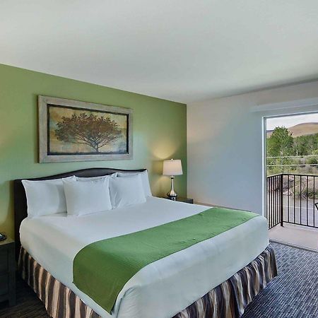 Oxford Suites Yakima Extérieur photo