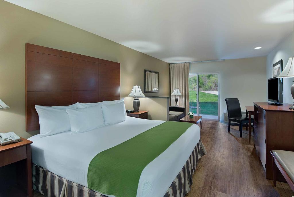 Oxford Suites Yakima Extérieur photo