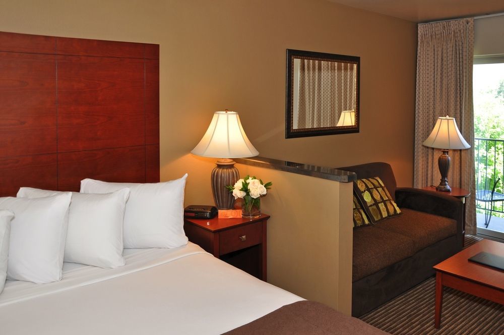 Oxford Suites Yakima Extérieur photo